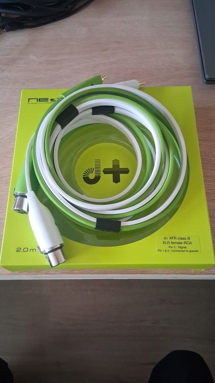 Oyaide NEO d+ Class B XFR – Cable XLR Hembra a RCA 2 metros - Imagen 1