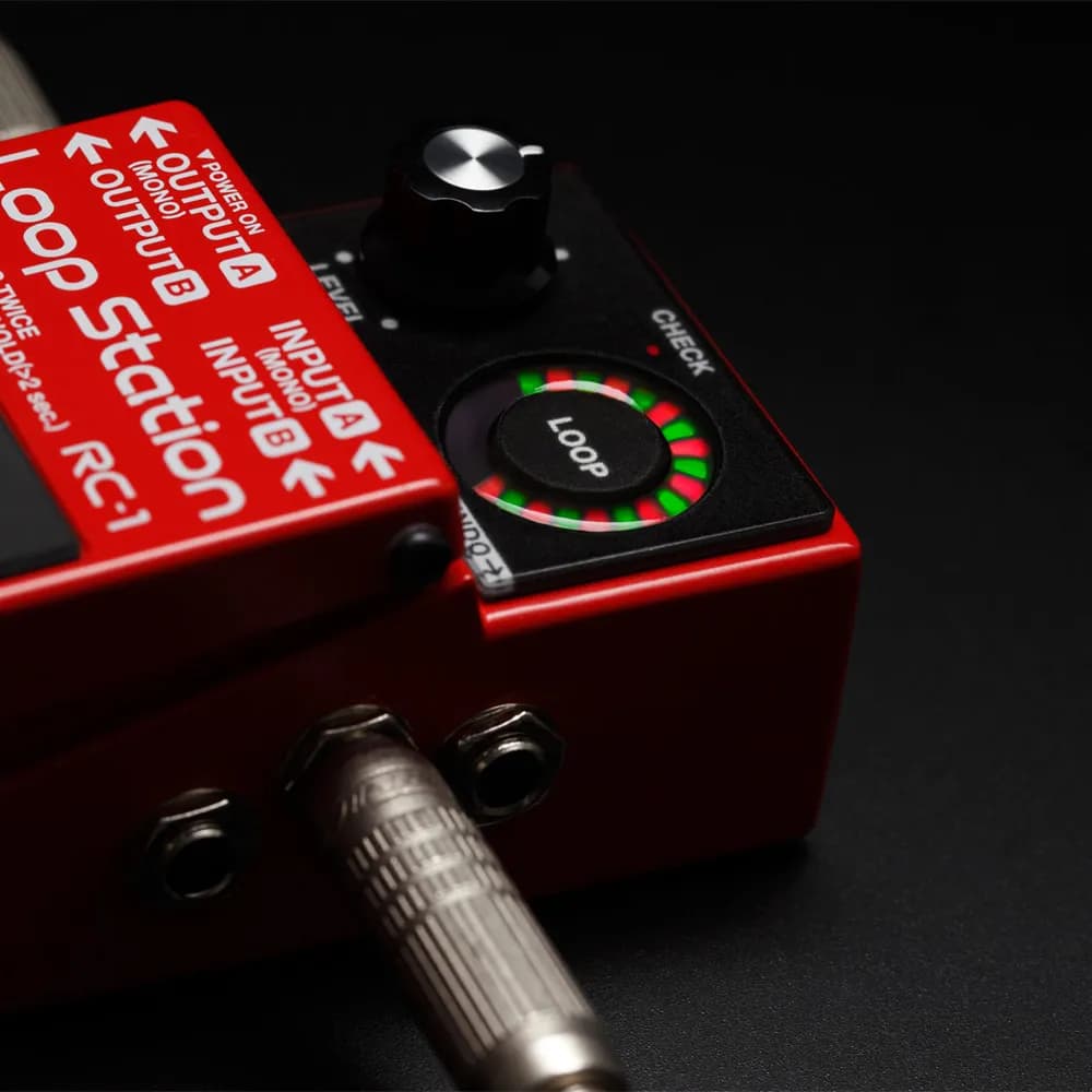 BOSS RC-1 Loop Station – Pedal Looper Estéreo para Guitarra con 12 Minutos de Grabación - Miniatura 6 en LEMM DJ Store