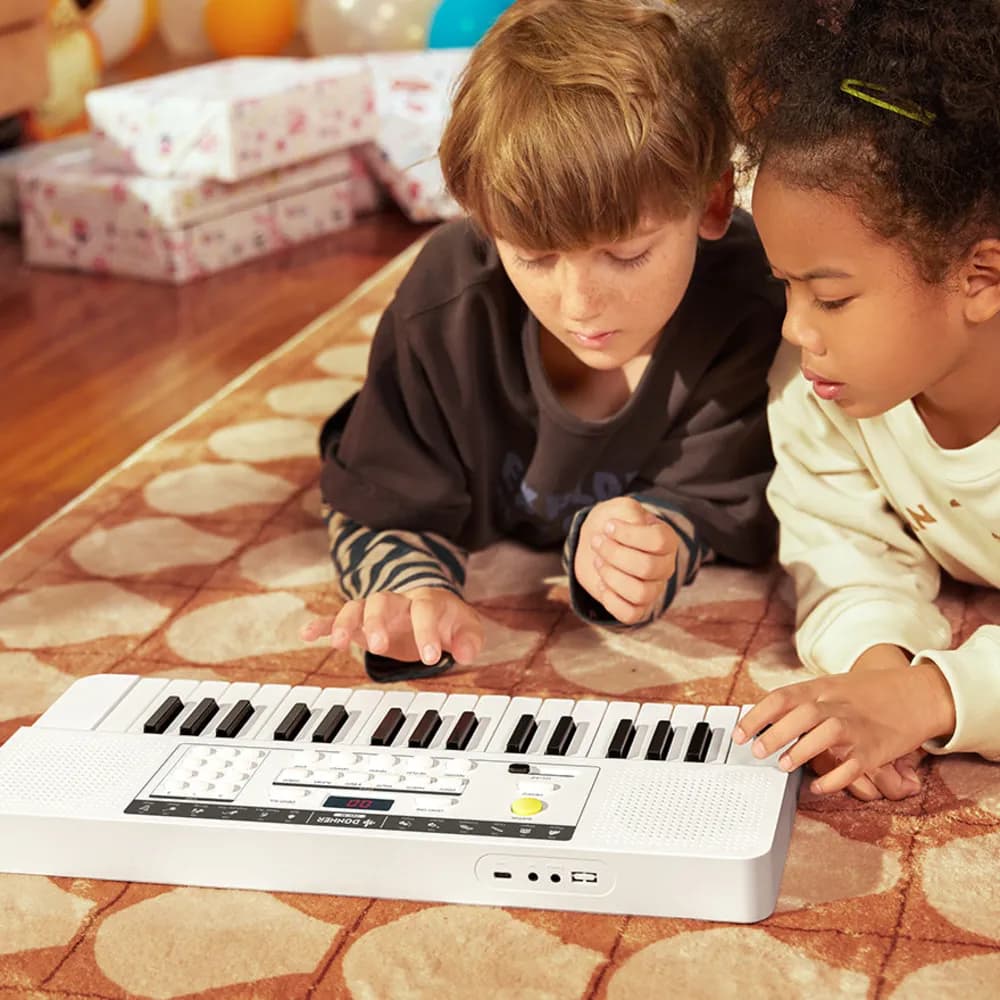 Donner DEK-32 – Teclado Electrónico Infantil de 32 Mini Teclas, con Grabación y Parlantes - Miniatura 6 en LEMM DJ Store