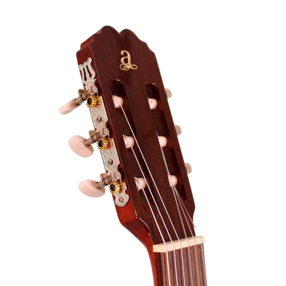 Admira Málaga Cutaway – Electroacústica Clásica Cedro Macizo Fishman - Miniatura 4 en LEMM DJ Store