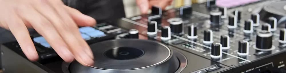 Hercules DJControl Inpulse 500 Controlador DJ 2 Decks - Miniatura 7 en LEMM DJ Store