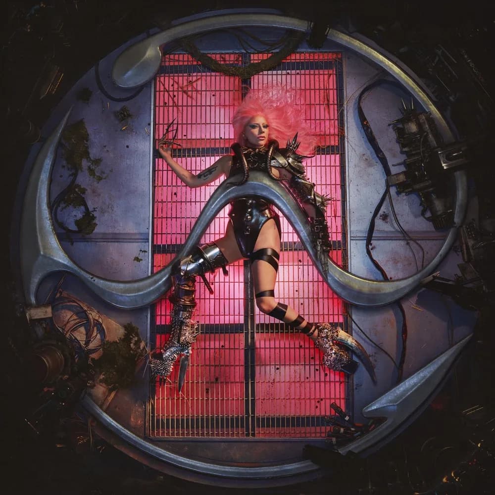Lady Gaga - Chromatica (Vinilo LP Color Transparente nuevo) - Miniatura 1 en LEMM DJ Store