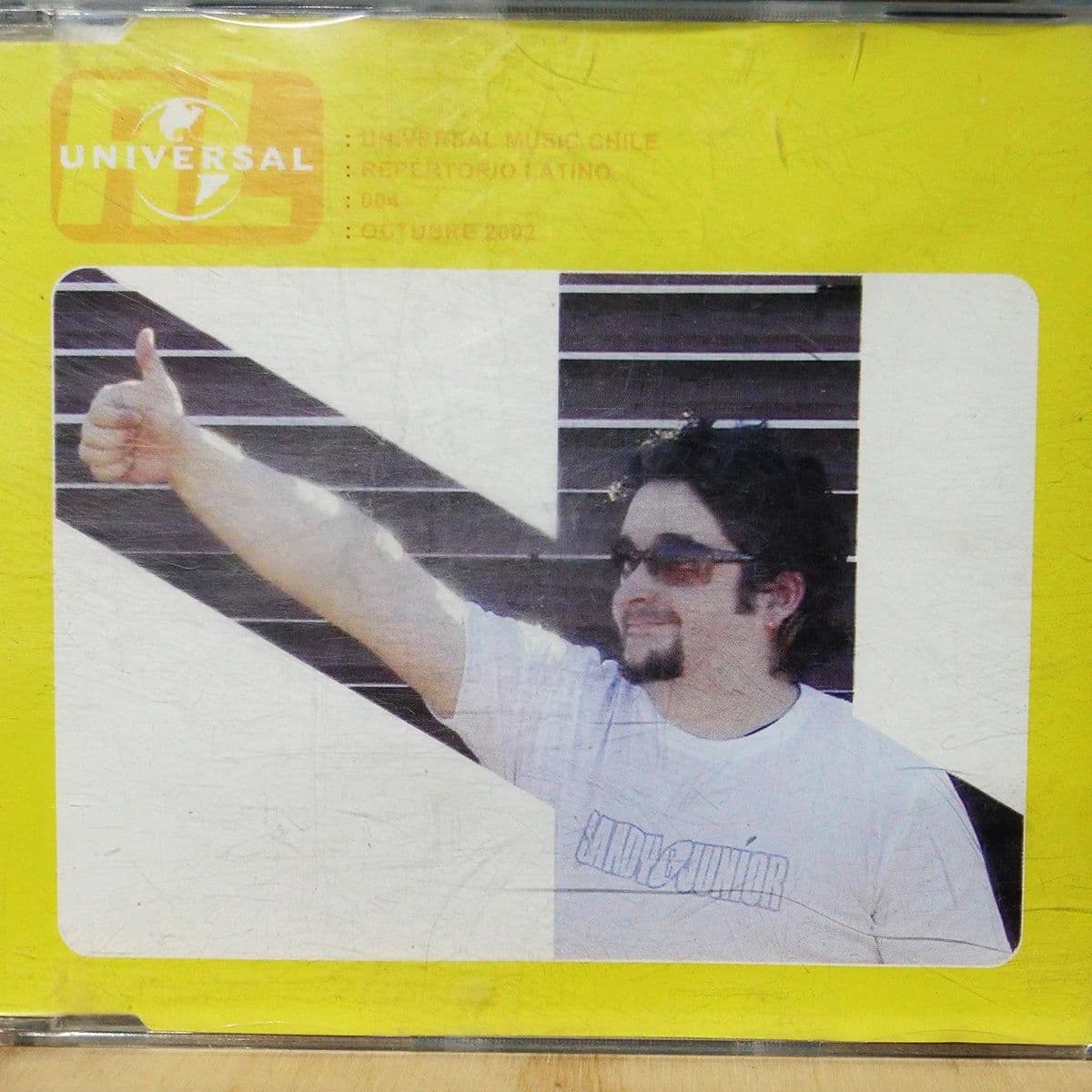 Repertorio Latino 004 Octubre 2002 (CD Compilado usado) VG+ - Miniatura 1 en LEMM DJ Store