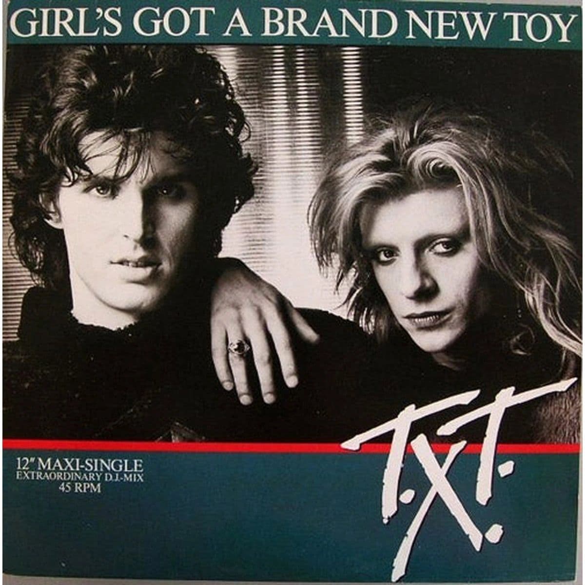T.X.T. – Girl's Got A Brand New Toy (Vinilo usado) (VG+) - Miniatura 1 en LEMM DJ Store