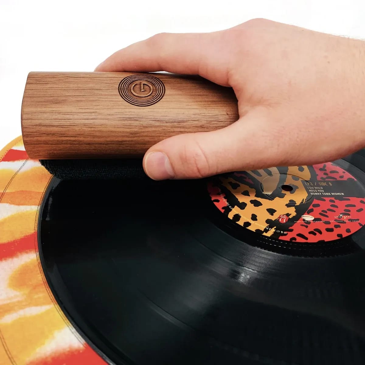 GrooveWasher – Kit de Limpieza para Vinilos con Mango de Nogal - Variante - Vista alternativa en LEMM DJ Store