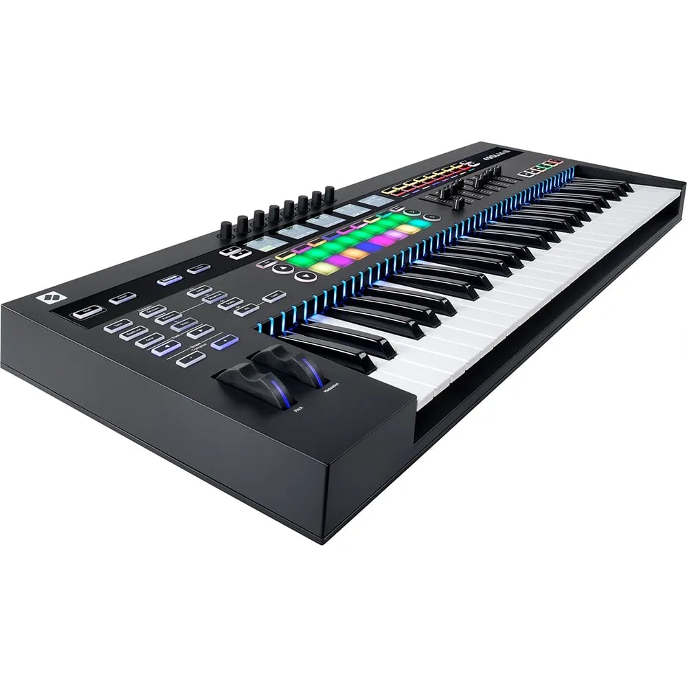 Novation SL MkIII 49 – Controlador MIDI con Secuenciador de 8 Pistas - Variante en LEMM DJ Store