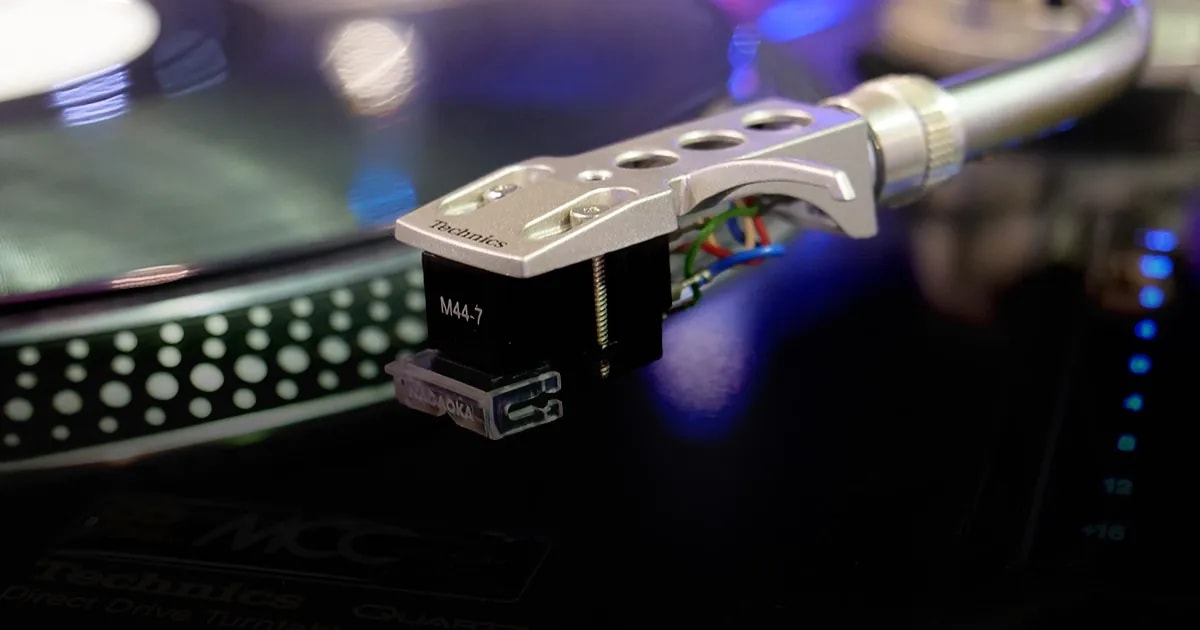 Porta Cápsulas y accesorios para Tornamesas DJ y Hi-Fi