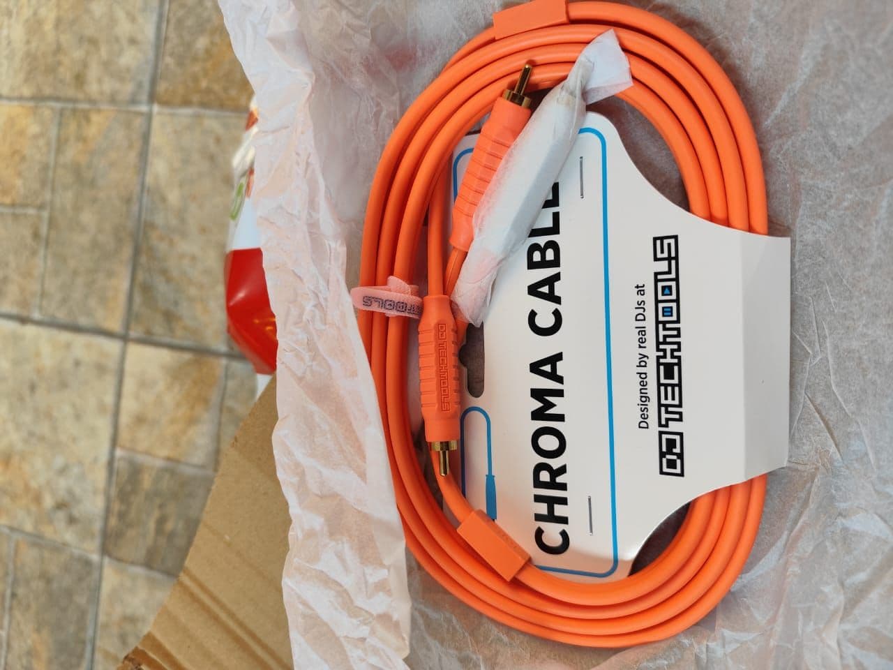 DJ TechTools Chroma Cables RCA – Cables RCA DJ Codificados por Color - Imagen 1