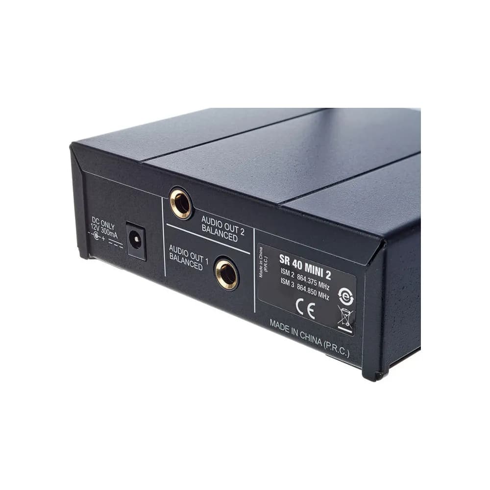 AKG WMS40 Mini – Micrófono Inalámbrico de Mano, Simple o Doble
