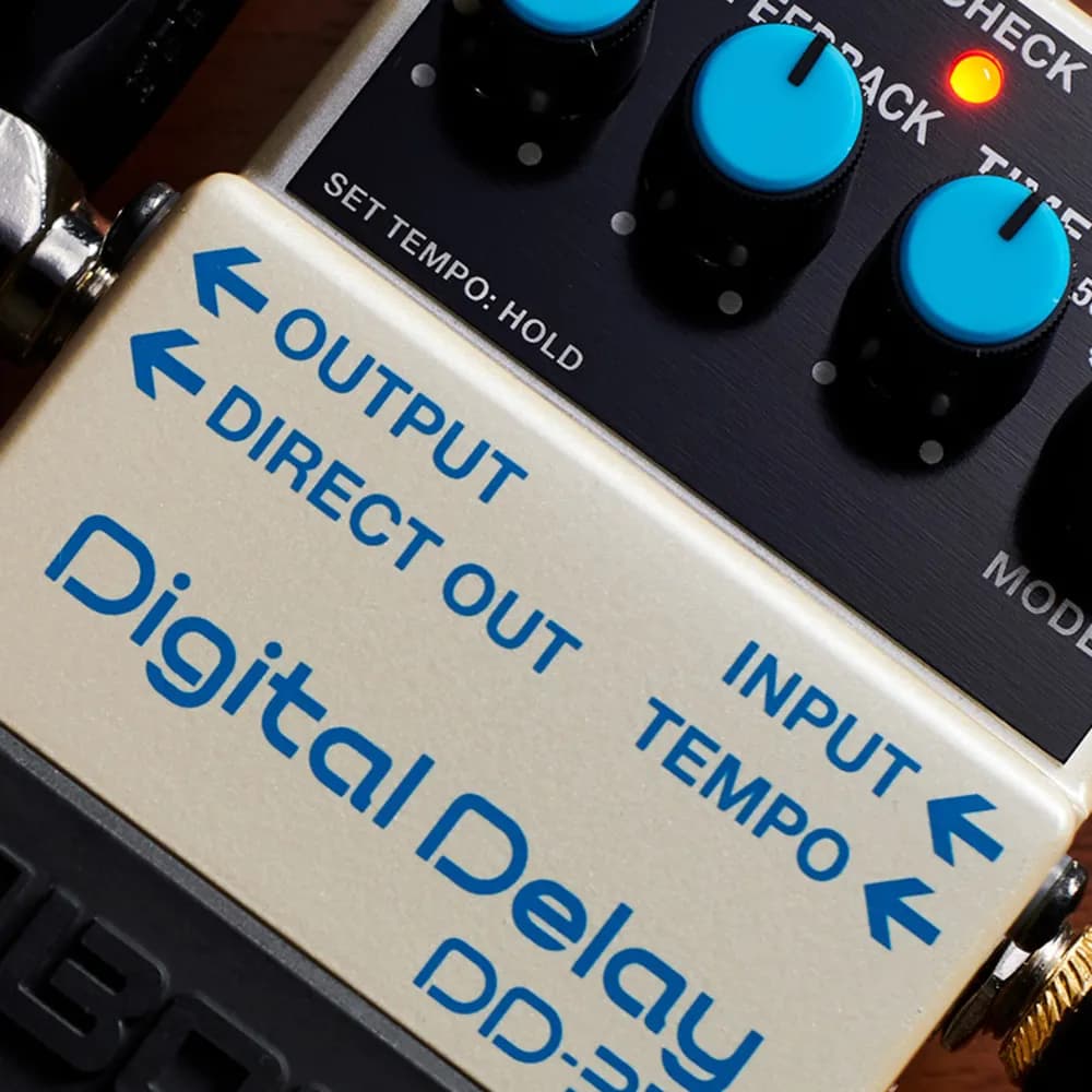 BOSS DD-3T Digital Delay – Pedal de Delay Digital para Guitarra con Tap Tempo y Salida Directa