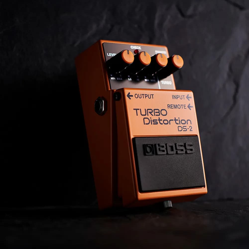 BOSS DS-2 Turbo Distortion – Pedal de Distorsión para Guitarra con Dos Modos Turbo