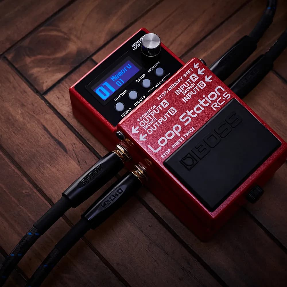 BOSS RC-5 Loop Station – Pedal Looper Estéreo con Pantalla, Ritmos y MIDI
