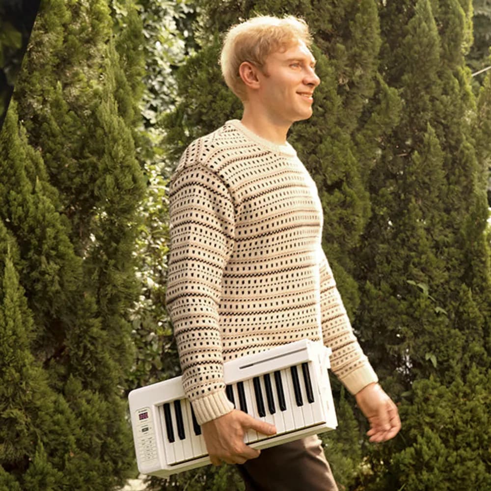 Donner DP-06 – Teclado Plegable de 61 Teclas Semi-Pesadas con Bluetooth, Batería y Pedal