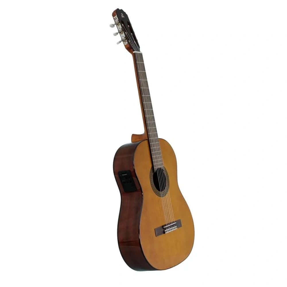 Admira Juanita – Guitarra Clásica Electroacústica Serie Estudio