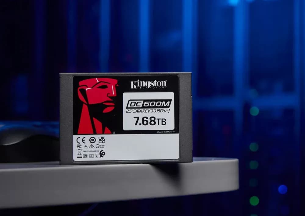 Kingston DC600M – SSD SATA empresarial de 480 GB a 7,68 TB