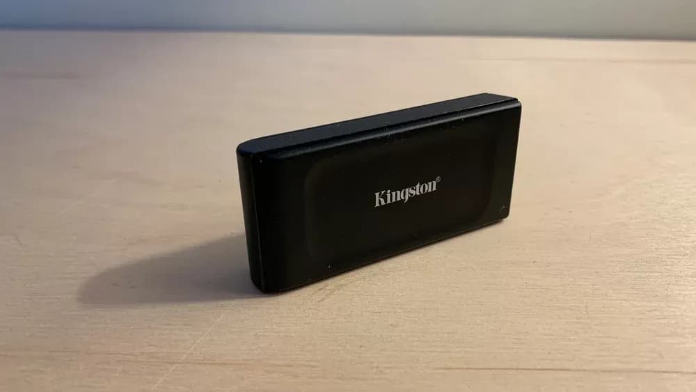 Kingston XS1000 – SSD externo USB 3.2 Gen 2