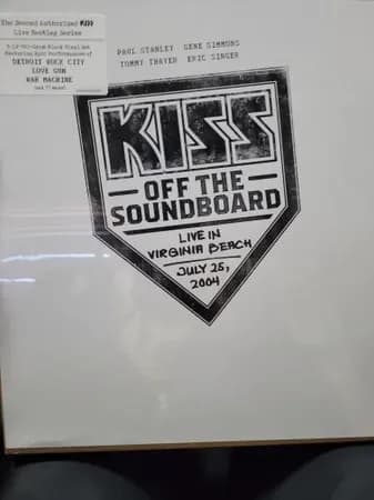 Kiss - Off The Soundboard Live In Virginia Beach July 25, 2004 (Vinilo Doble 2LP nuevo)