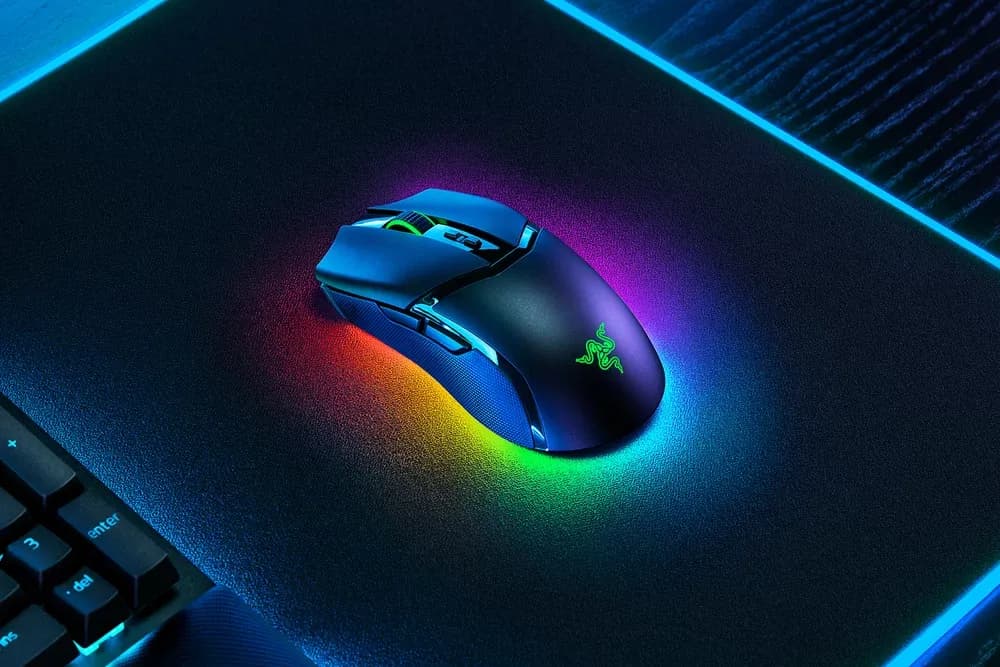 Razer Cobra Pro – Mouse Gamer Inalámbrico Compacto con RGB