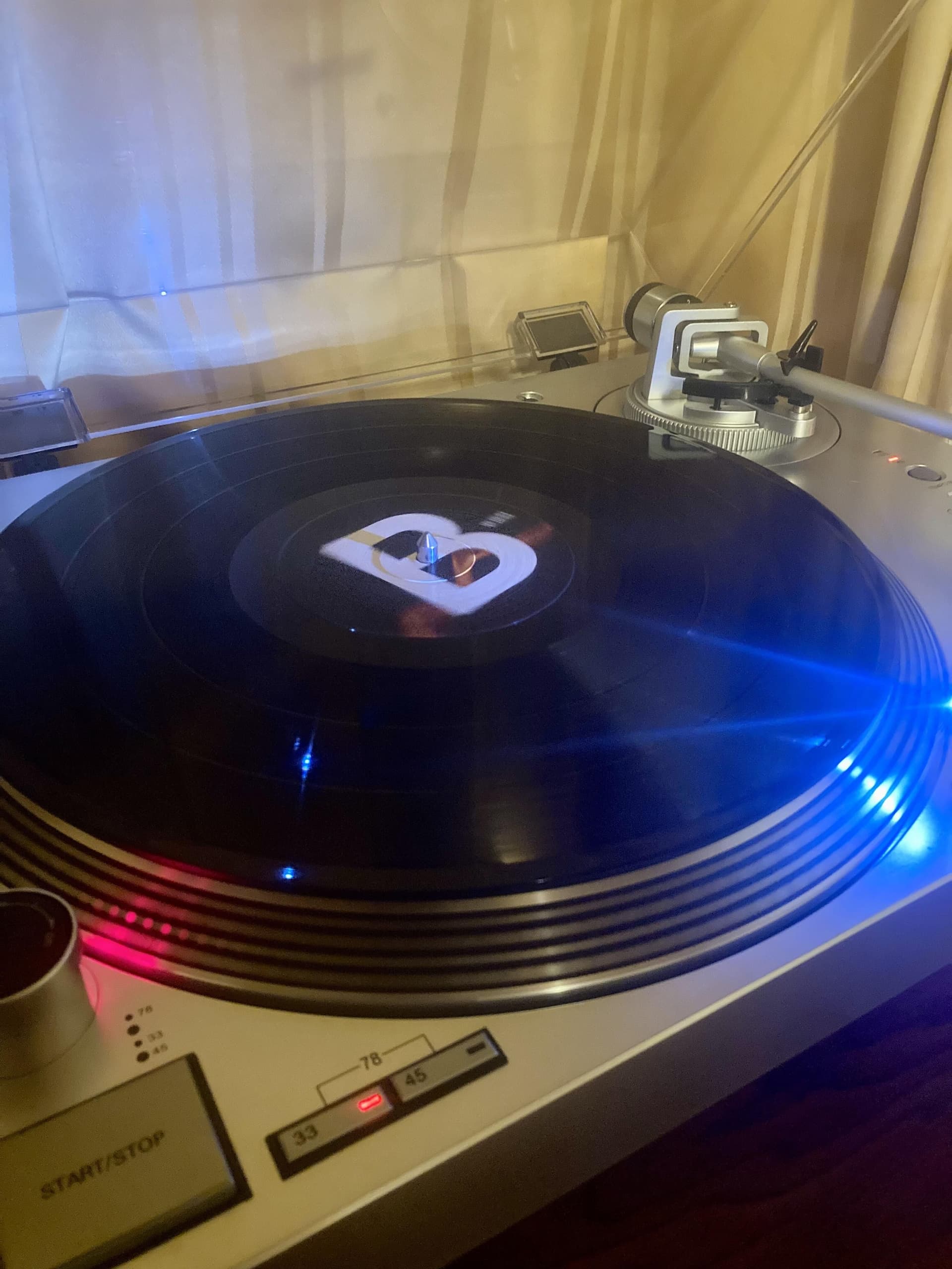 Dj Juanito Presents Euro House Vol 13 (Vinilo Nuevo) (formato europeo sin sellado plastico) - Imagen 1