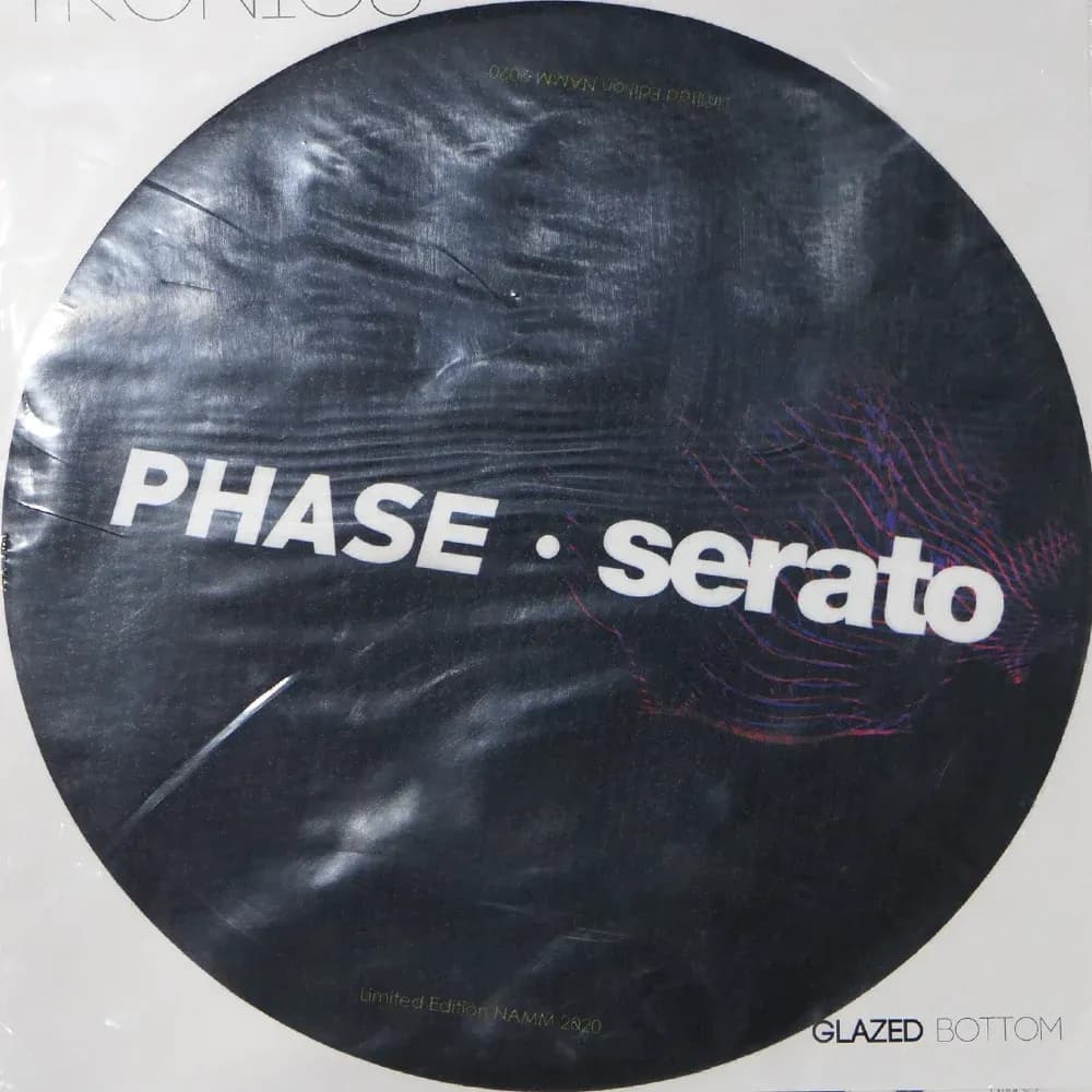 Glow Tronics Slipmat Phase × Serato – Edición Limitada NAMM 2020